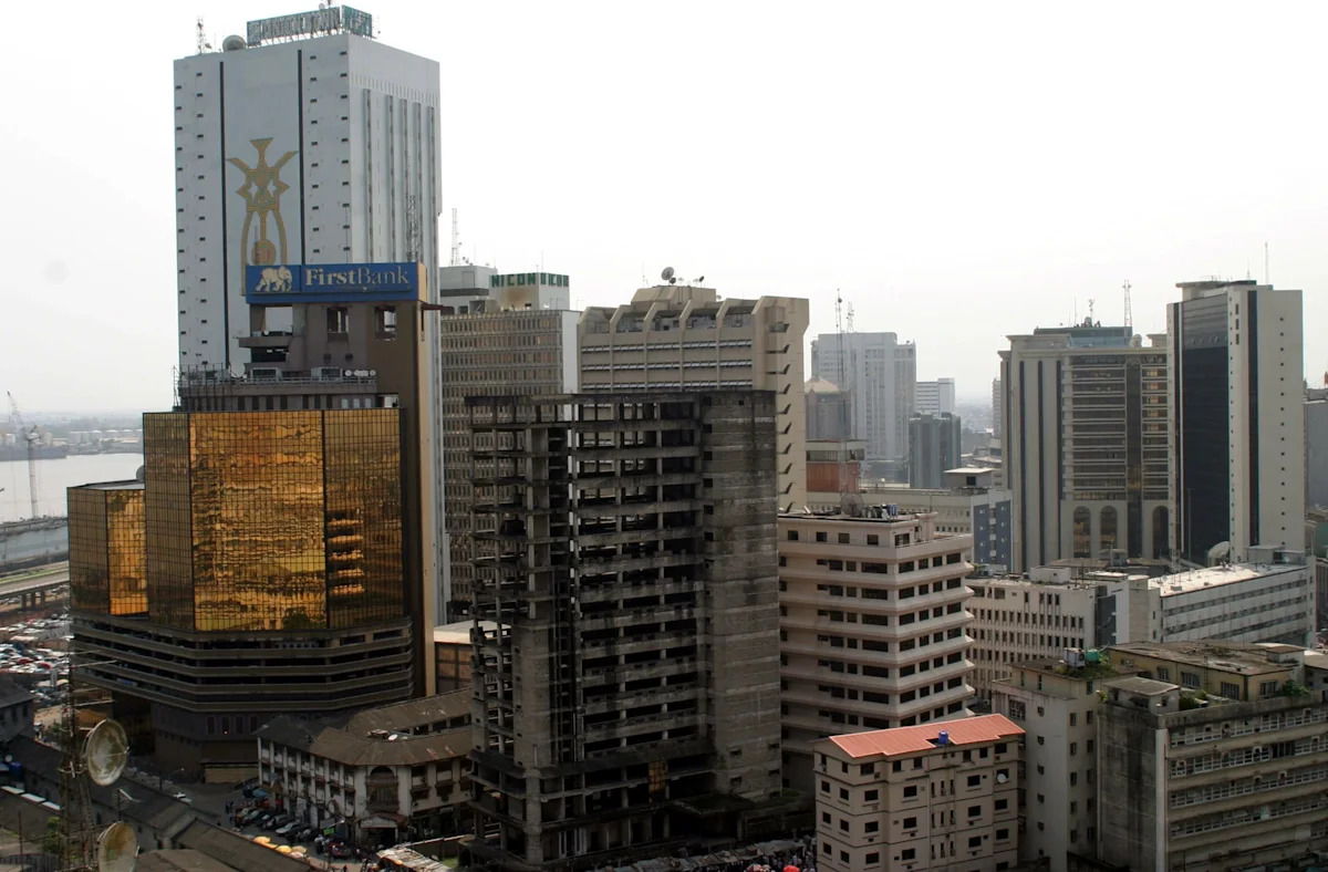 Nigeria announces largest rate cut in two decades
