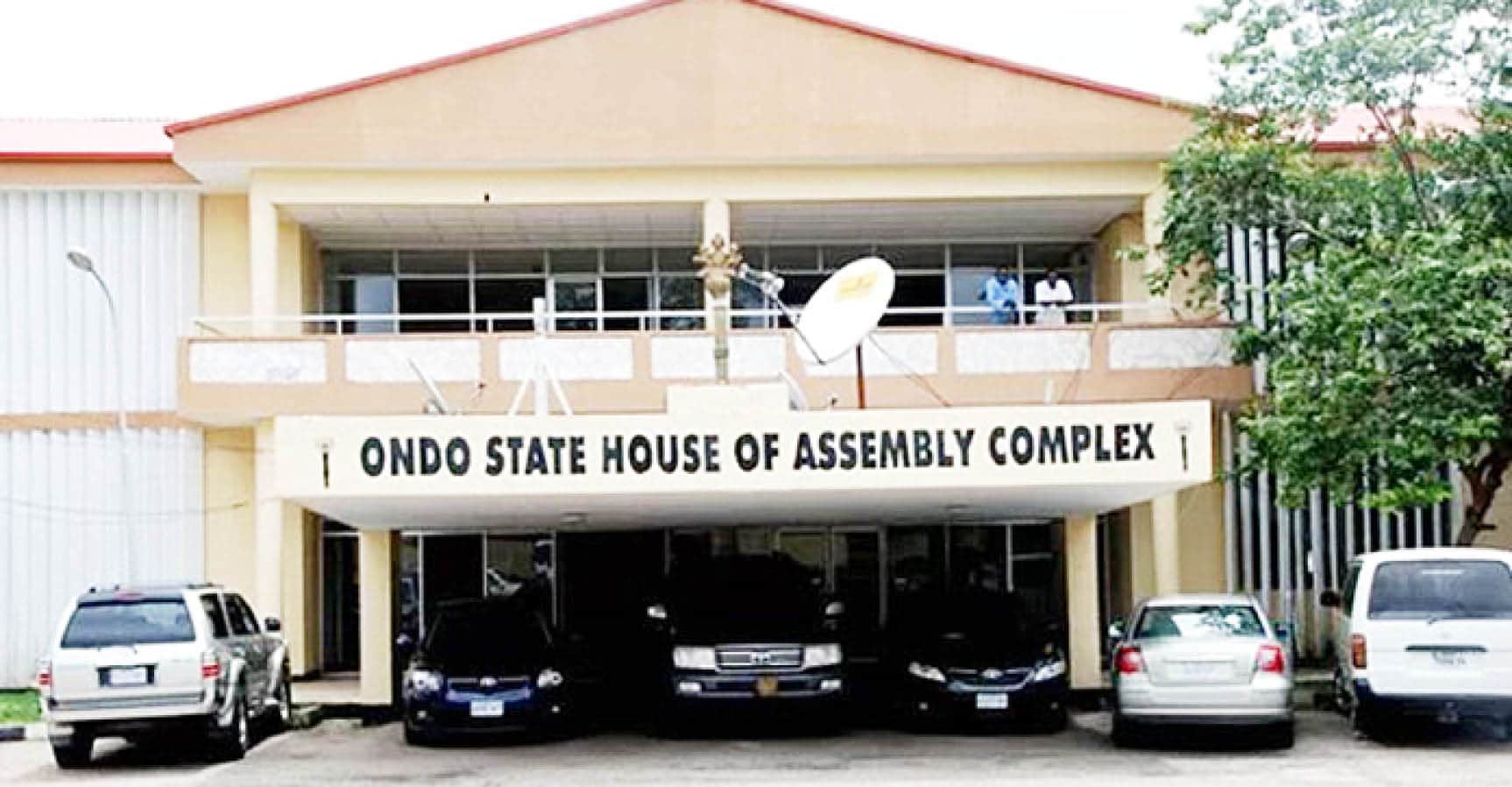 Thugs invade Ondo Assembly amid Speaker&rsquo;s impeachment saga